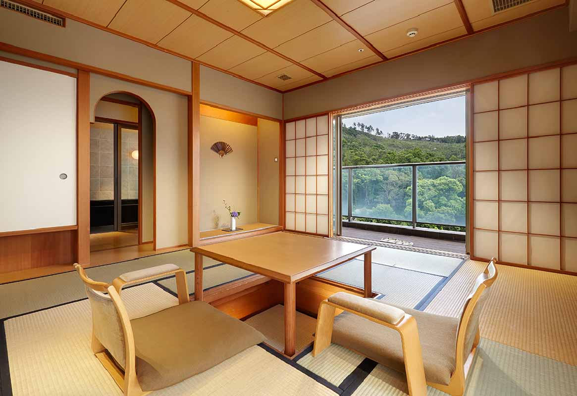 2023旅遊趨勢報告-日勝生加賀屋客房客廳2
