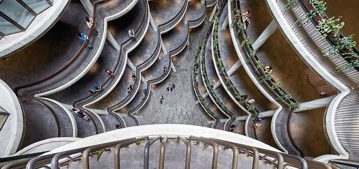 Thomas Heatherwick設計南洋理工大學教學中心俯瞰中心空間