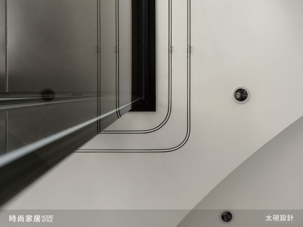 017