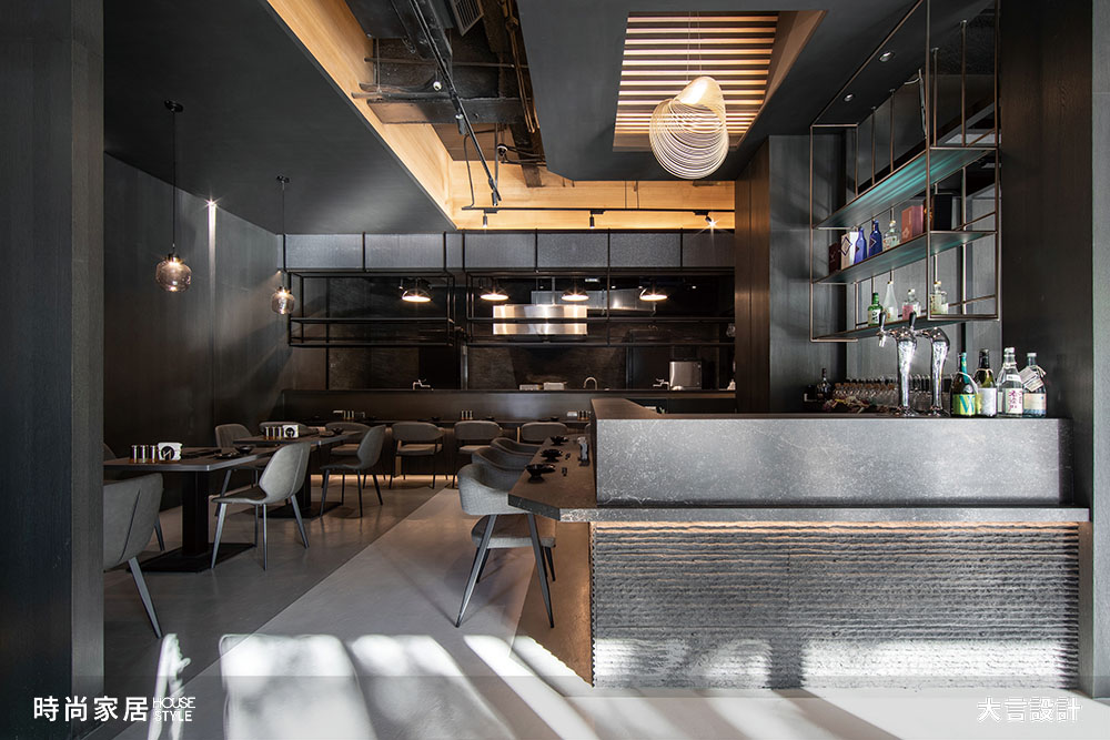 Great Word Interior - Amayaki a Modern Izakaya 3